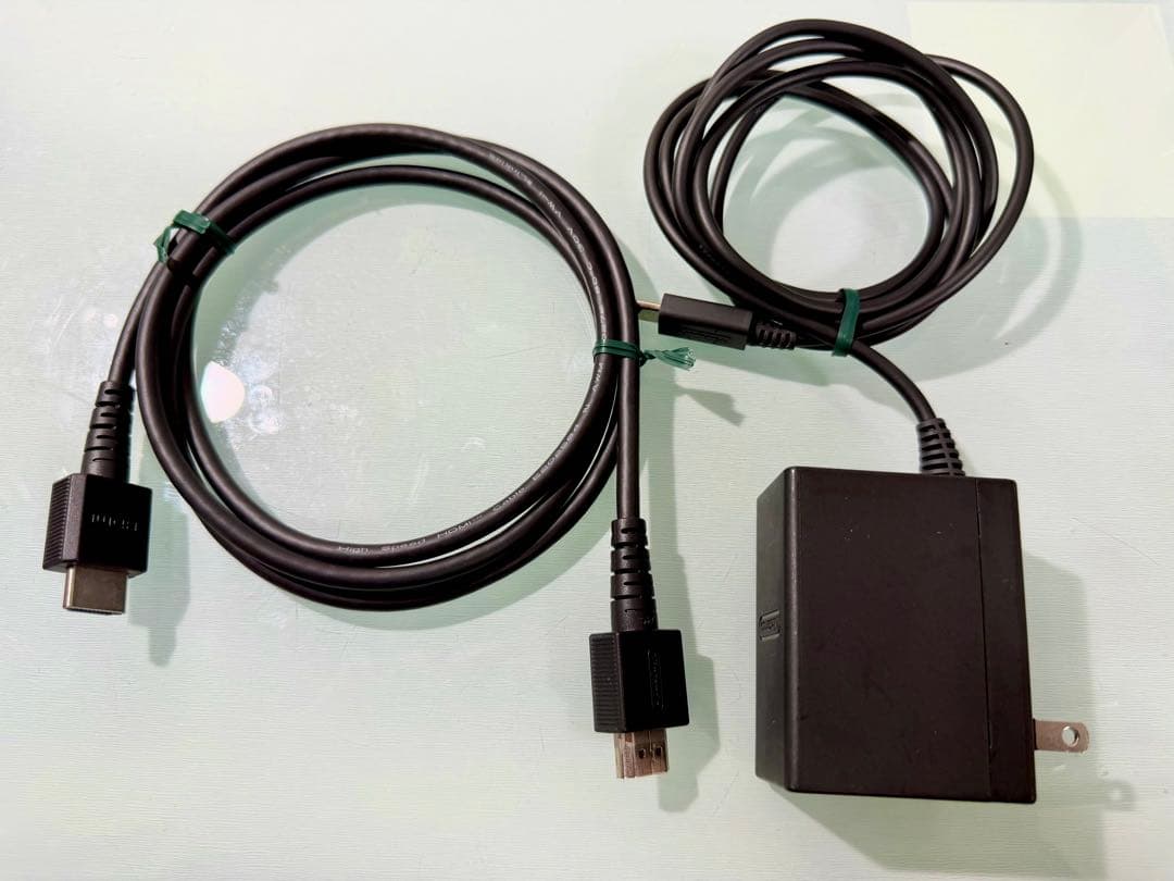 【お得】Nintendo Switch 本体 初期化済み　付属品多数あり