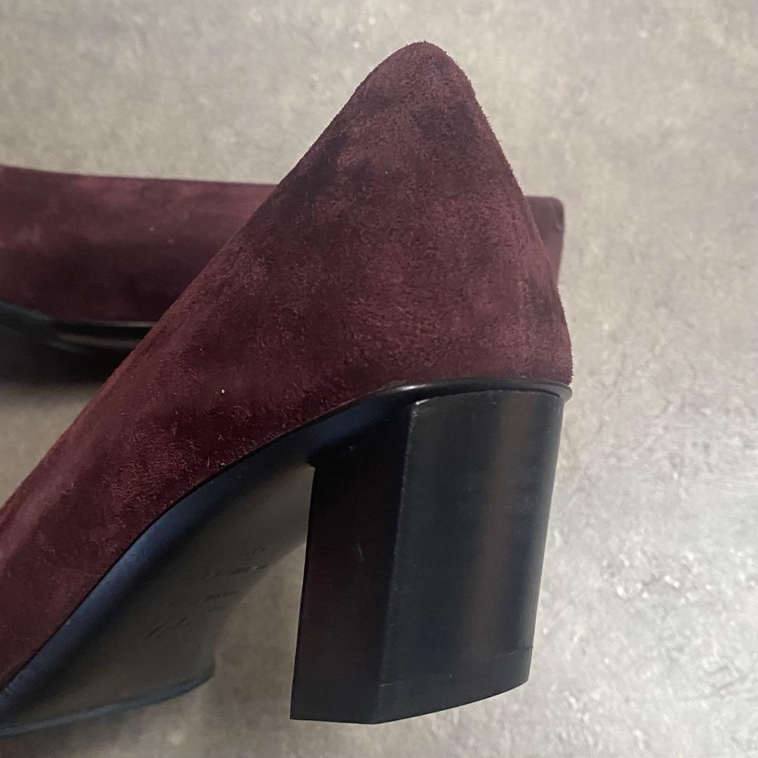 Roger Vivier バーガンディ スエード パンプス