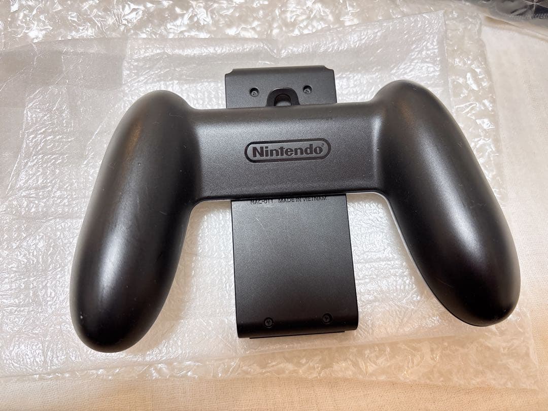 Nintendo Switch 本体 青/赤ジョイコン