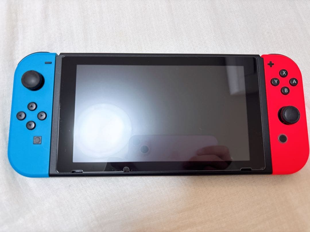 Nintendo Switch 本体 青/赤ジョイコン