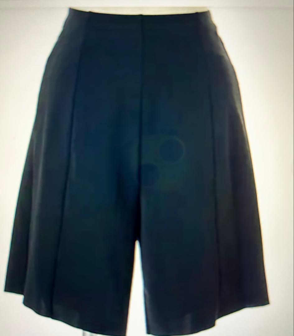 新品今季もの。セットアップスイムウェア。大きいサイズ。エクラ掲載販売中。