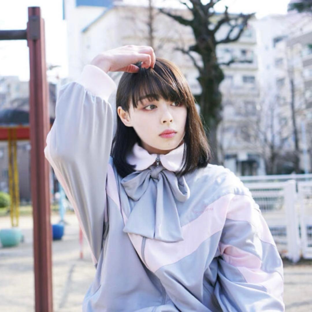 ケイスケカンダ　リボン結びのジャージ