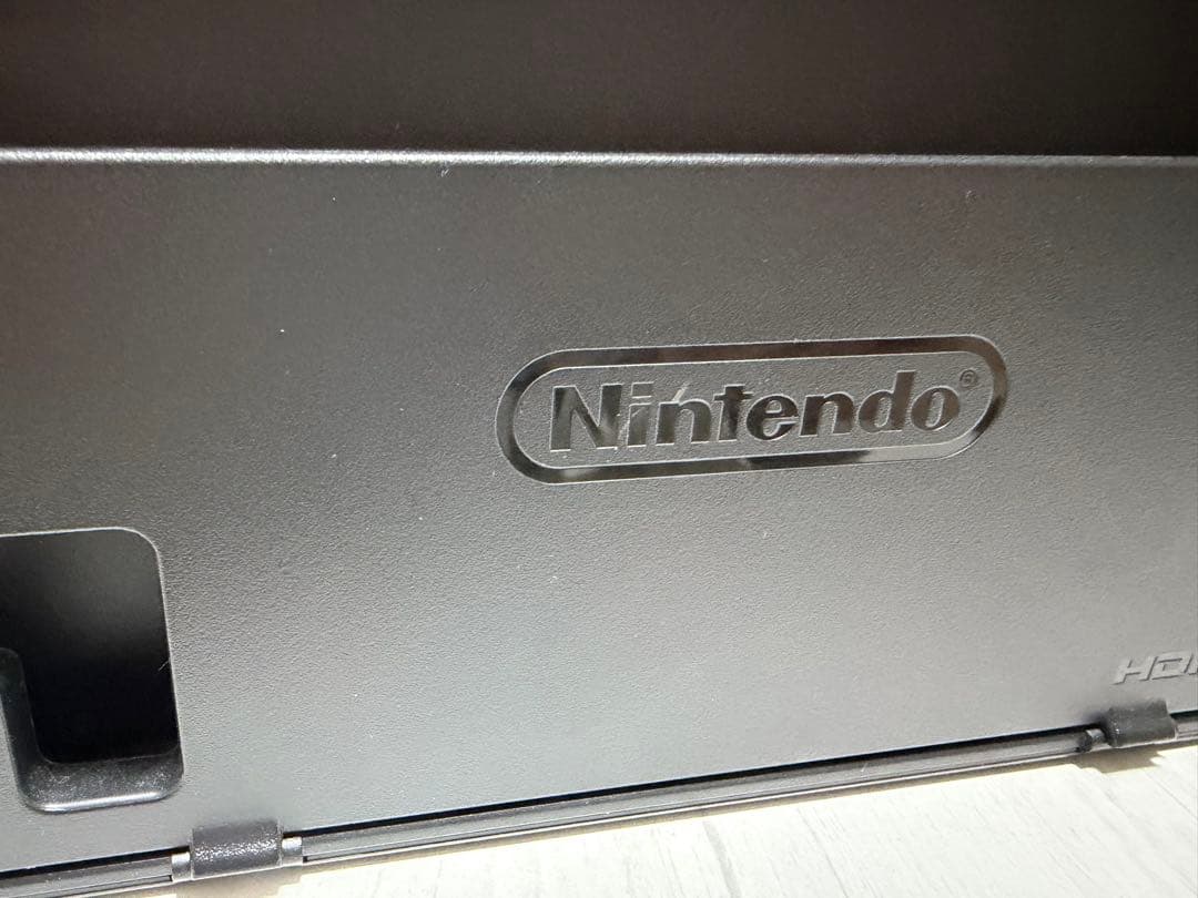 Nintendo Switch 本体、ドック、ケーブル、持ち運びケースセット