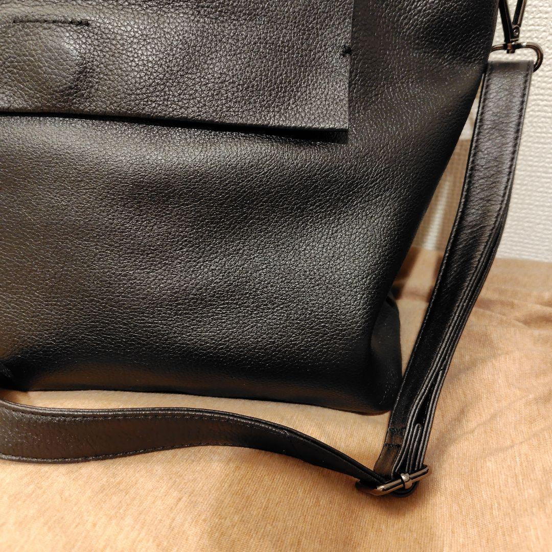 パピヨネ　ear PAPILLONNER　レザーフラップ2WAYバッグ　L　黒