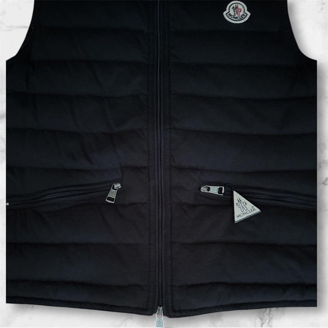 未使用品☆モンクレール　MONCLERダウンベスト