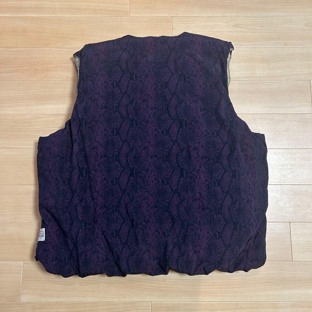 STUSSY PYTHON REVERSIBLE キルティングダウンベスト