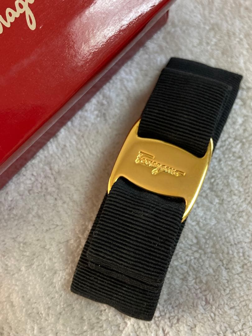 【未使用】フェラガモ Salvatore Ferragamo バレッタ 黒
