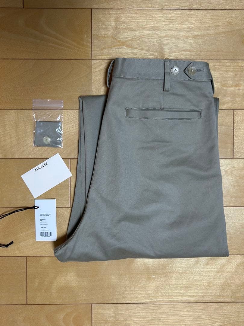 パンツ AURALEE WASHED FINX CHINO ONE-TUCK PANTS