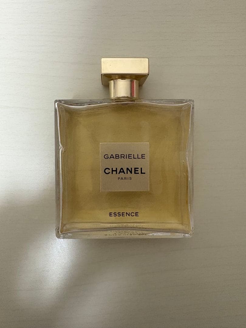 ブルガリ シャネル エッセンス