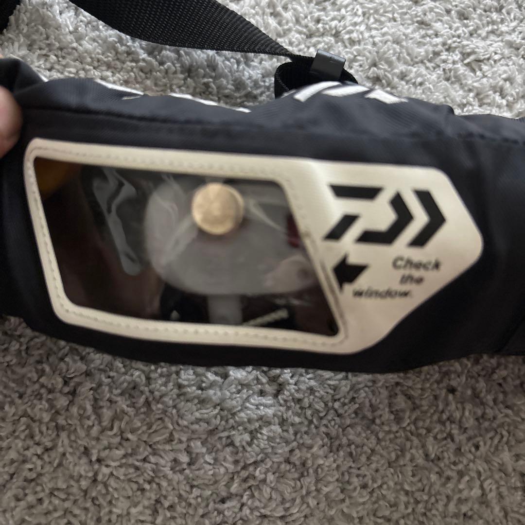 Daiwa ウエストタイプライフジャケット　DF2207 値下げ不可