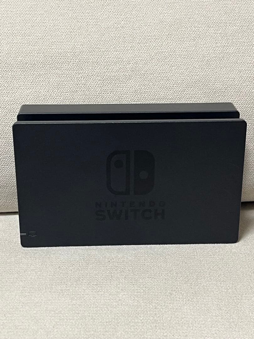 Nintendo Switch 本体 + キャリングケース