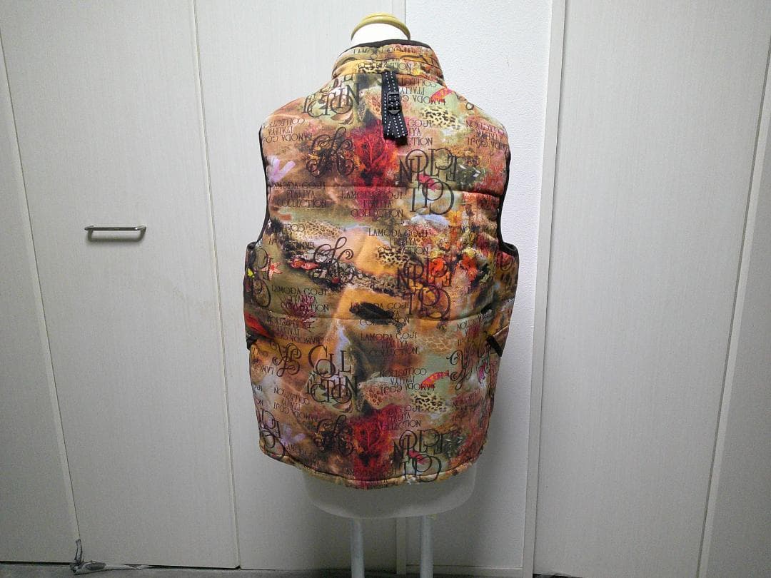 伊太利屋 ベスト 11号 綿ベスト Mサイズ 防寒 ジップベスト 総柄