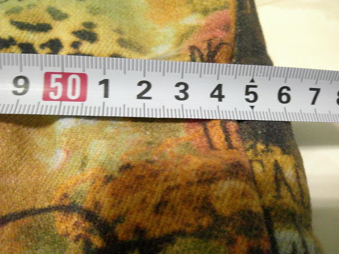 伊太利屋 ベスト 11号 綿ベスト Mサイズ 防寒 ジップベスト 総柄