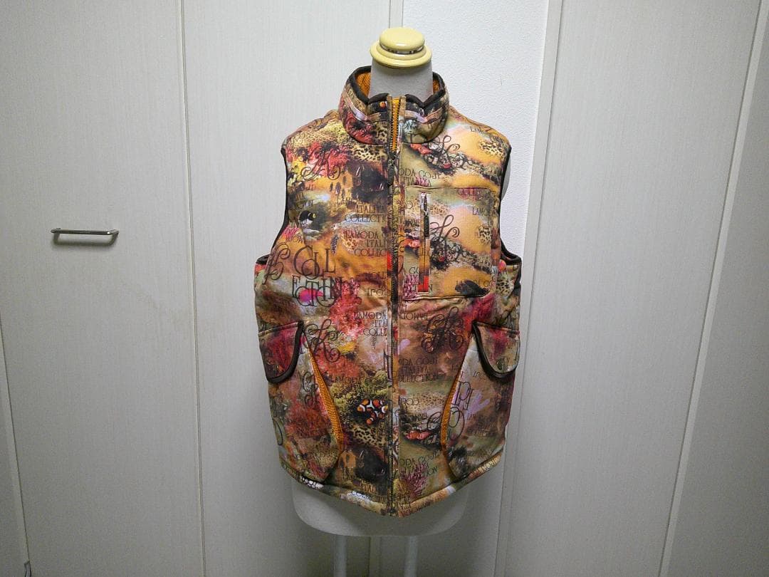 伊太利屋 ベスト 11号 綿ベスト Mサイズ 防寒 ジップベスト 総柄