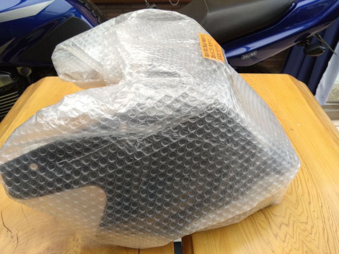 A-TECH ZRX1100-1200 カーボンビキニカウル　定価40000