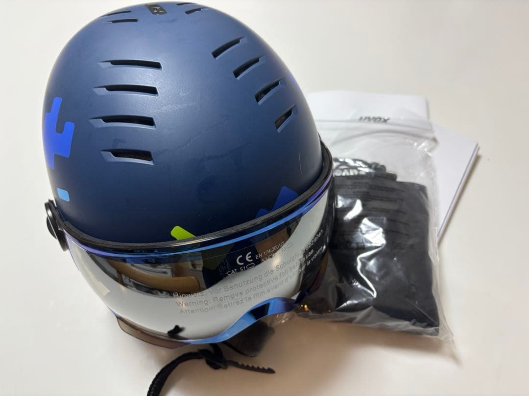 uvex子供用スキースノーボードバイザーヘルメットダイヤル式サイズ調整51-55