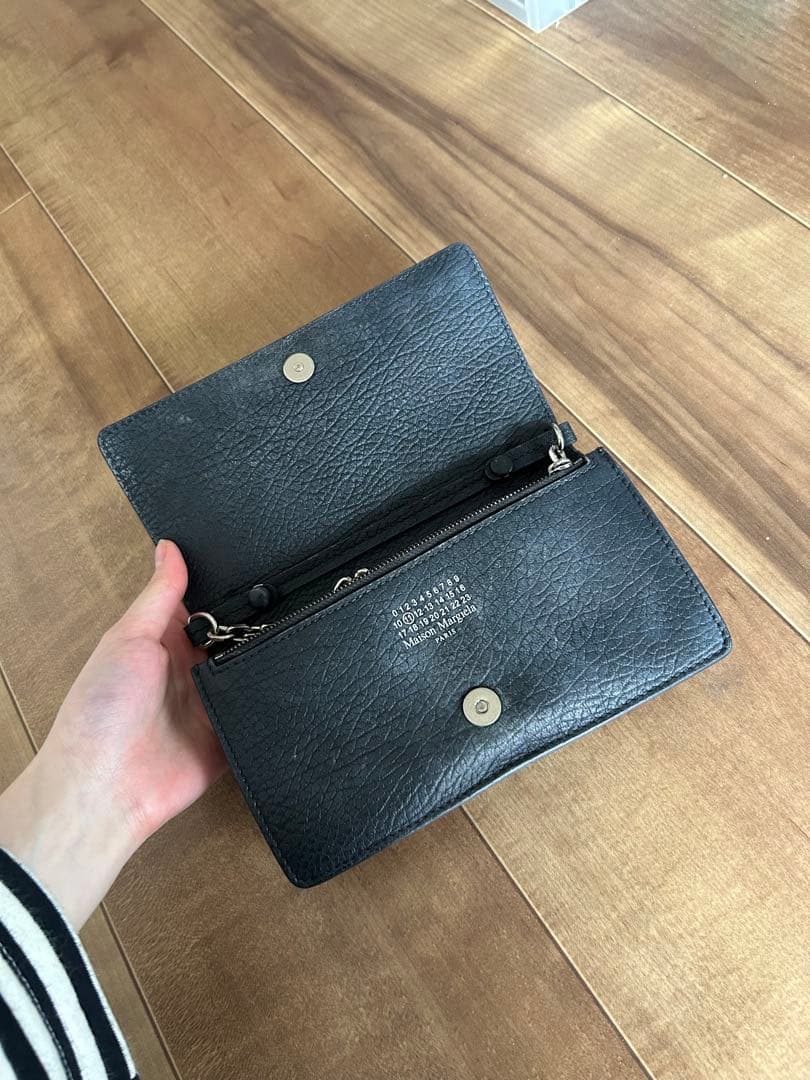 メゾンマルジェラ leather chain wallet