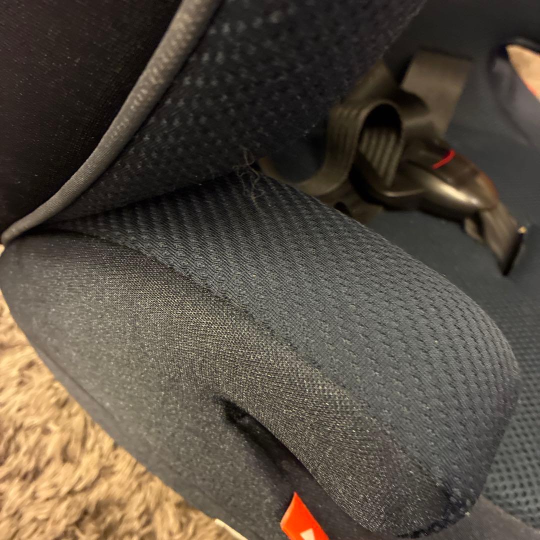 綺麗！アップリカ　シートベルト式　チャイルド　ジュニア　シート　エアグルーヴ