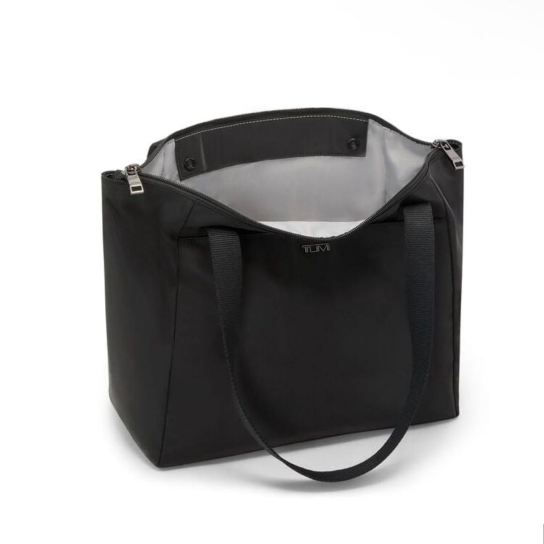 【新品】TUMI ジャスト・イン・ケース トートバッグ