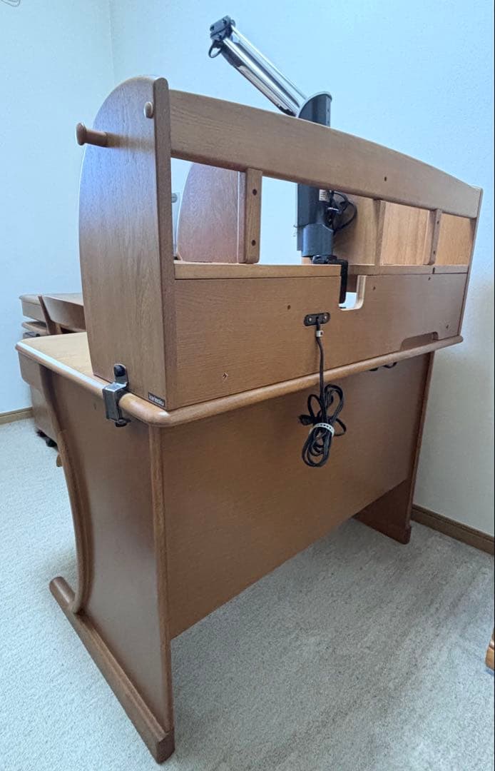 カリモク学習机 ４点セット １-① 机本体