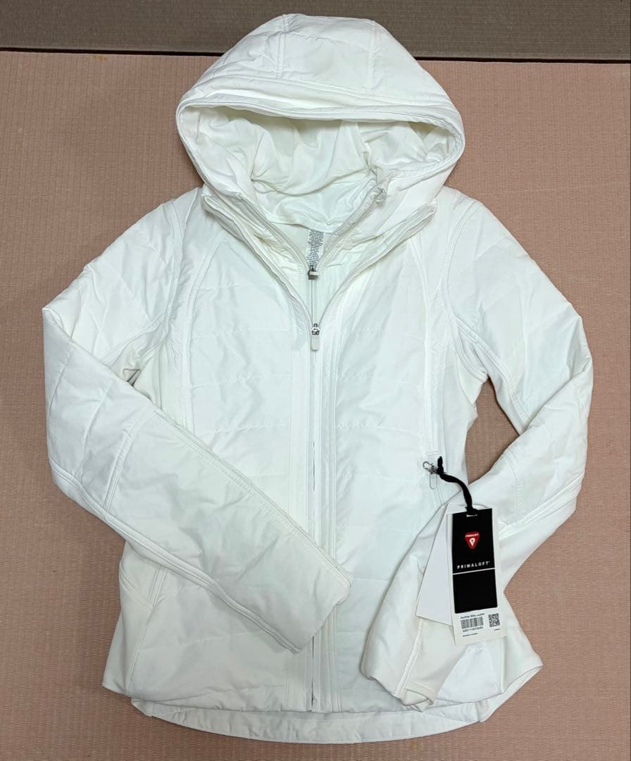 新品★ルルレモン★ダウンジャケット★6 ★Another mile jacket