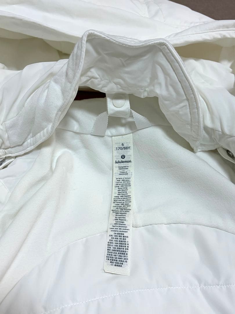 新品★ルルレモン★ダウンジャケット★6 ★Another mile jacket