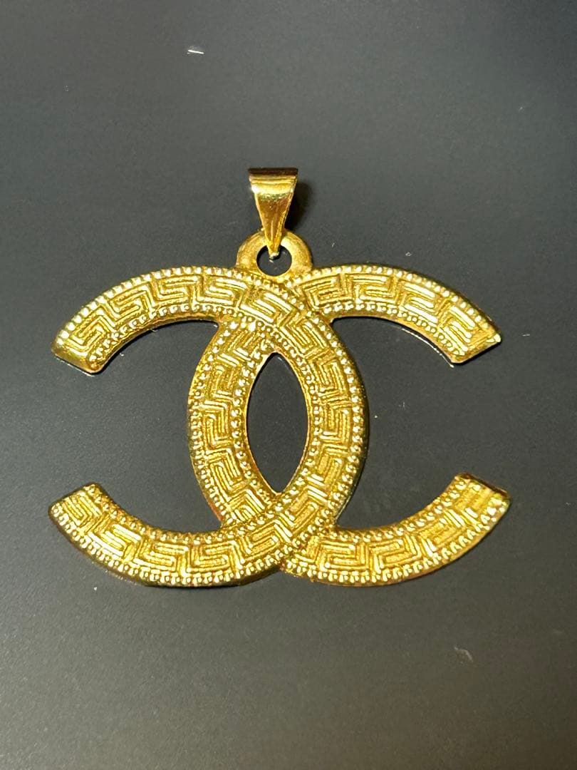 k18/Au750YG ペンダントトップ