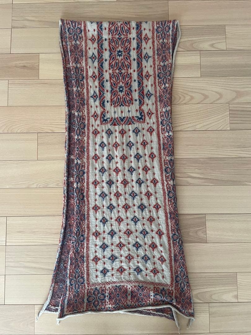 キャピタル　バンダナ柄　ストール　ホワイト