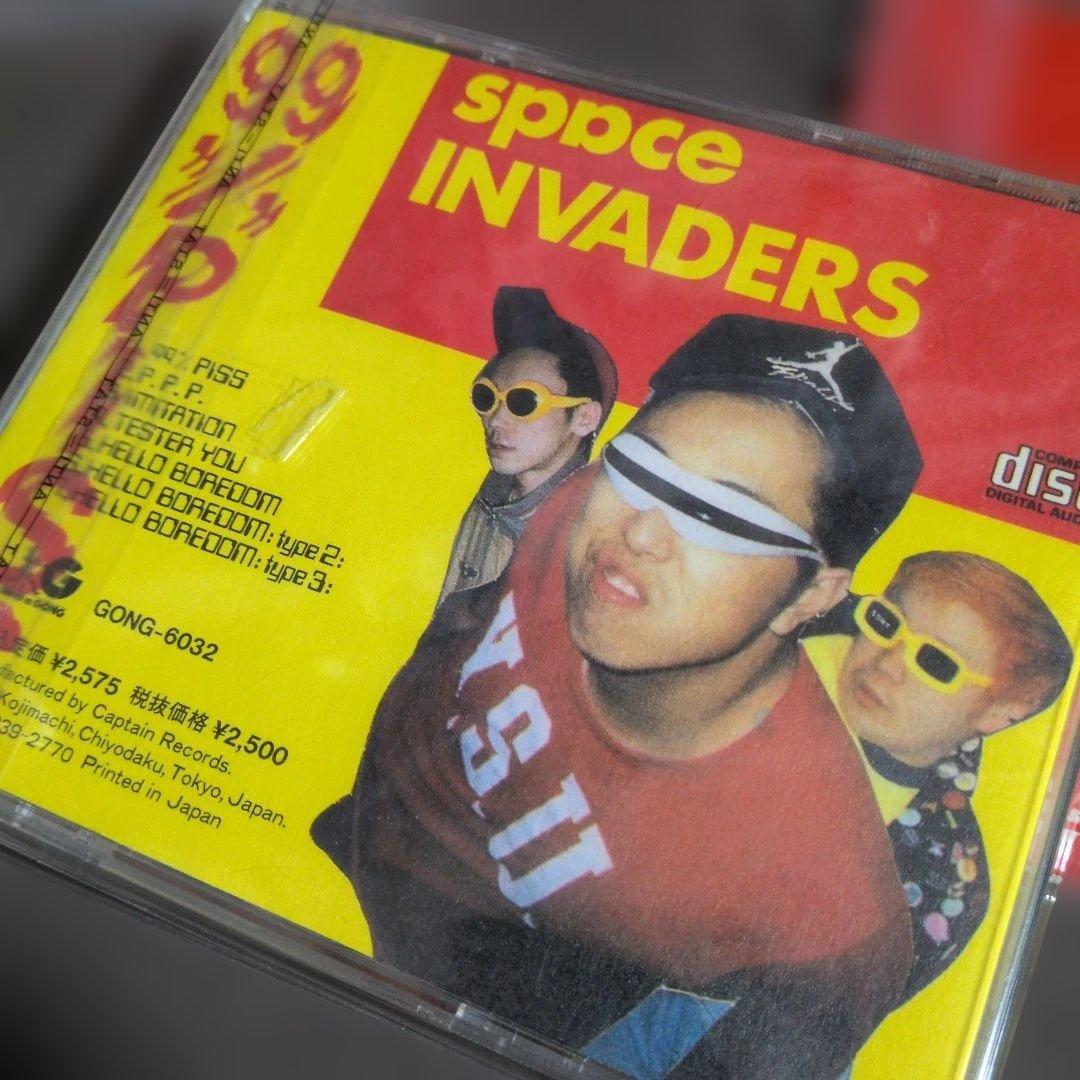 SPACE INVADERS　スペース・インベーダーズ