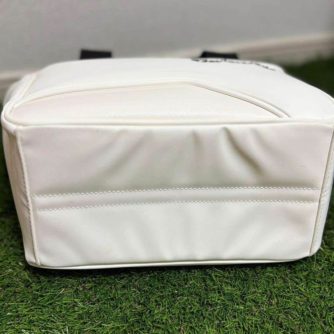 テーラーメイドTaylor Made ラウンドバッグ&ポーチセット