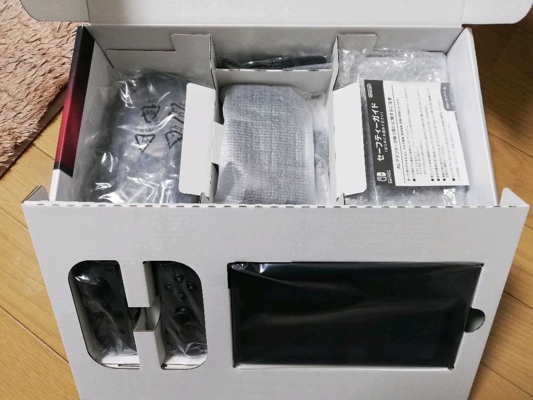 (おまけ付き)Nintendo Switch +ソフト