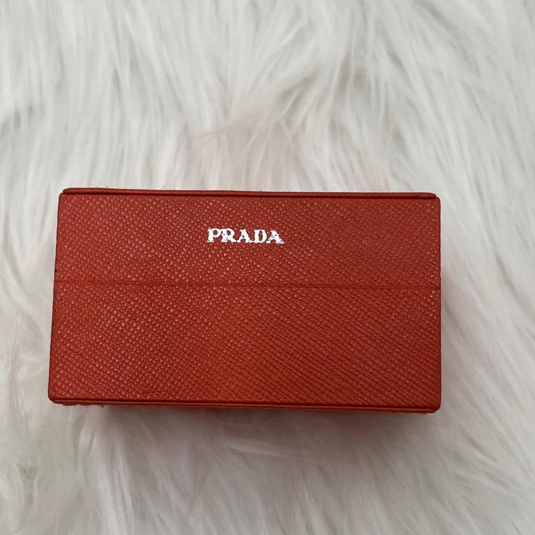 美品✨PRADA カフス カフリンクス プラダ箱付き　ロゴ ビジネス