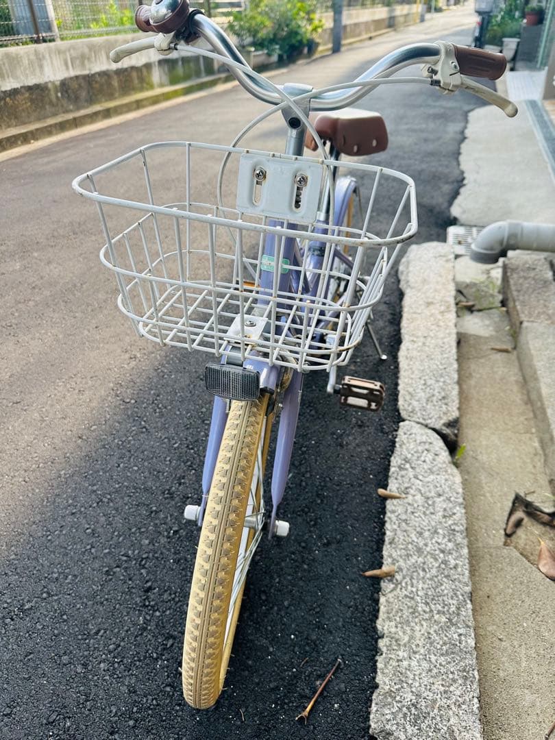 中古車　幼児用　18インチ　美品