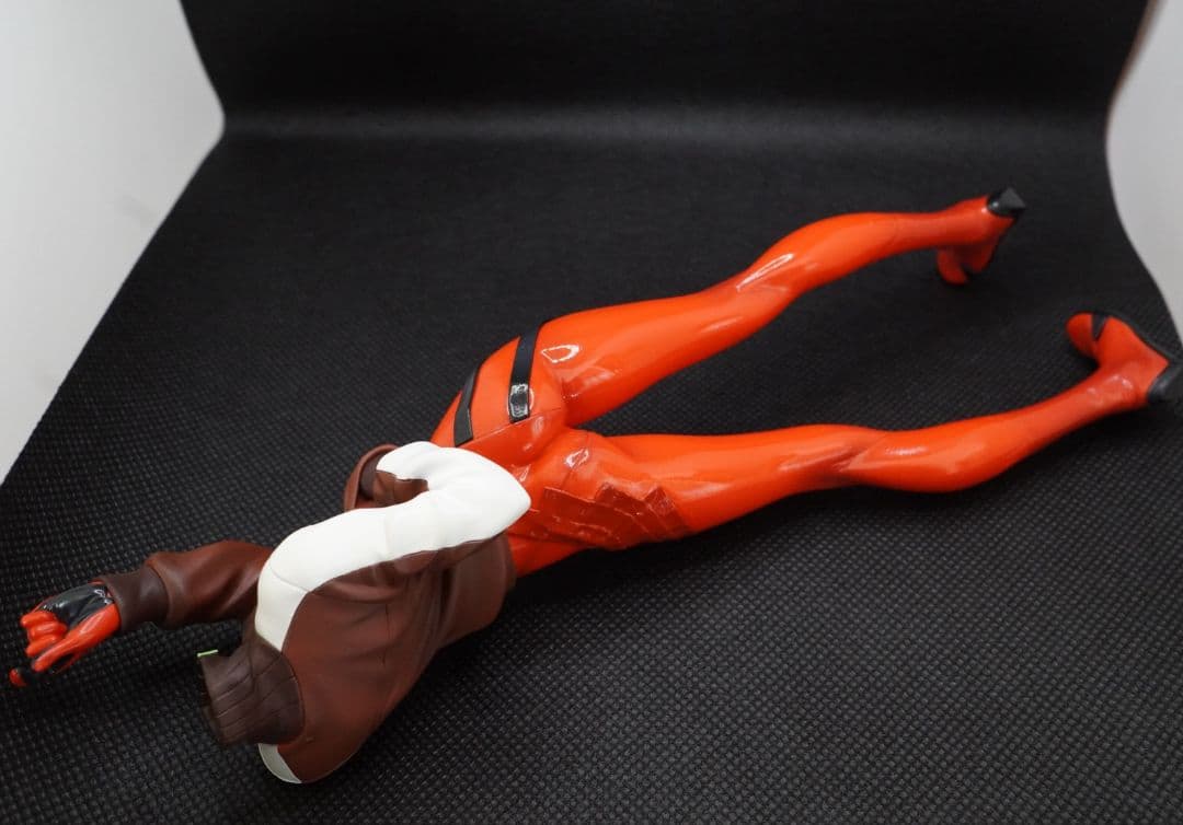 アルター ヱヴァンゲリヲン　式波・アスカ・ラングレー ジャージVer.フィギュア