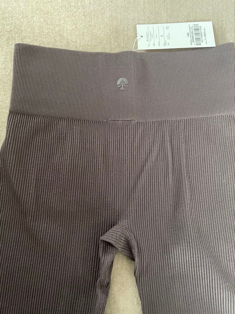 スカーラ　アクティブデイジーレギンス　Mei