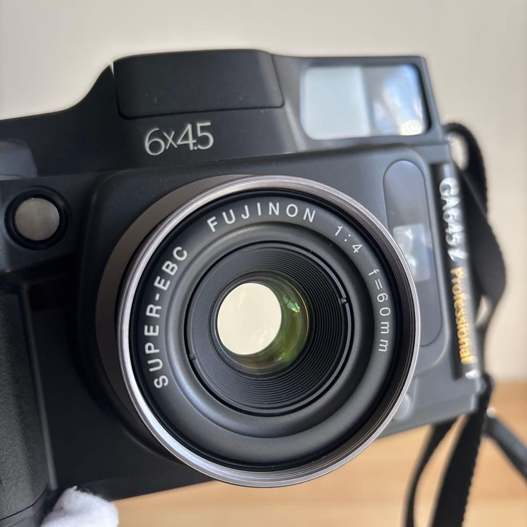 FUJI GA645i Professional 6x45フィルムカメラ