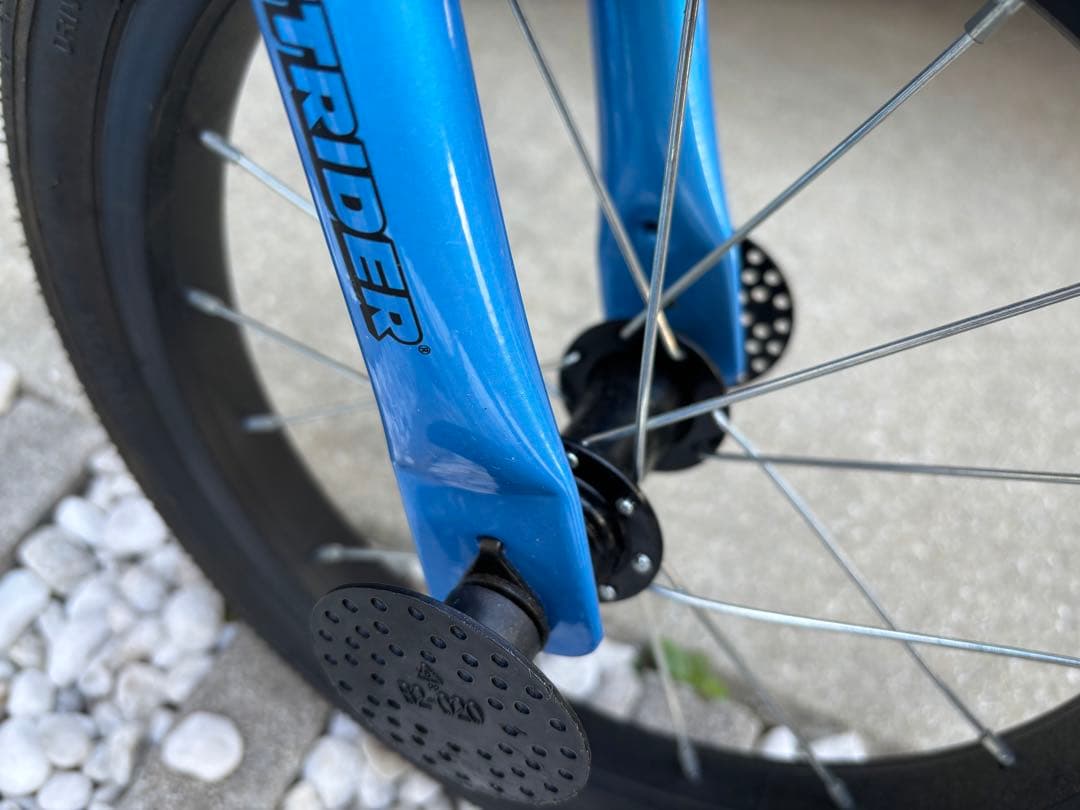 STRIDER 14x 青色 キッズバイク　ペダル付