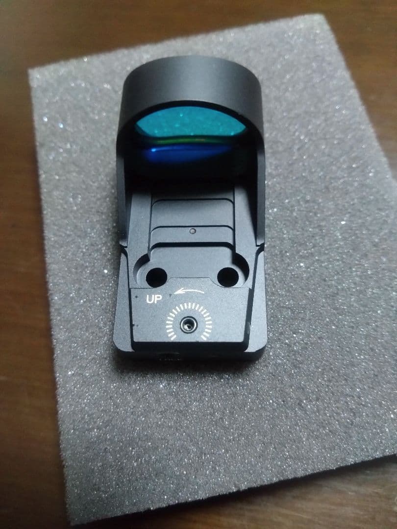 さらに値下げしました XT-6 ダットサイト新品未使用マウントベース付