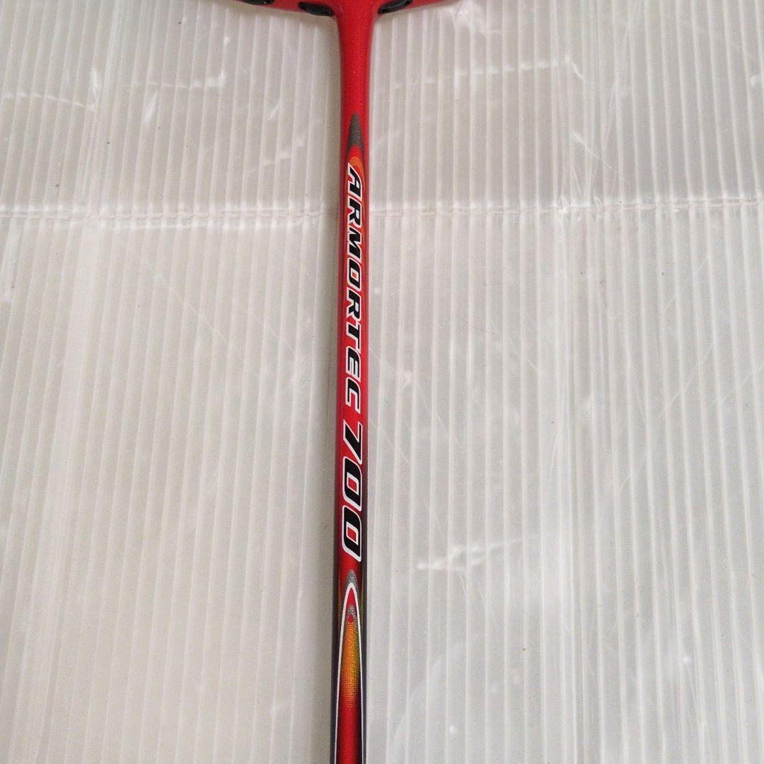 YONEX ARMORTEC 700 ヨネックスアマーテック700