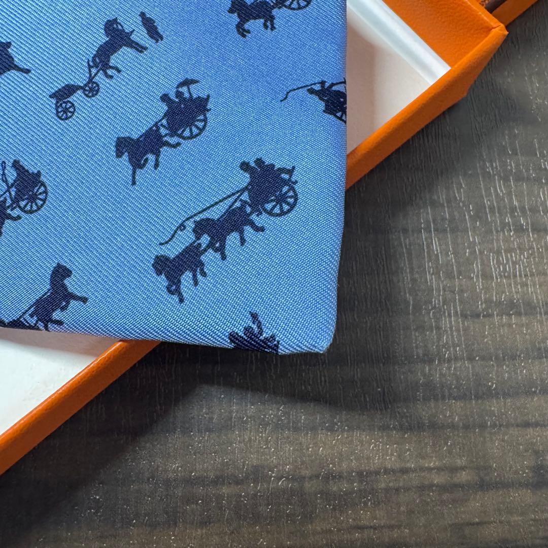 未使用 HERMES エルメス 『デュックとタイガー』モチーフ 馬車柄 ネクタイ