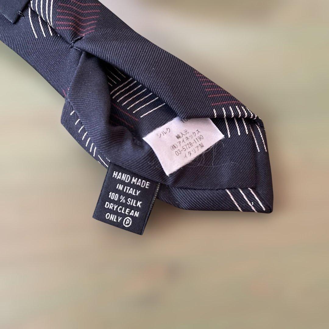 Holiday & Brown ダークグレー幾何学模様ネクタイ