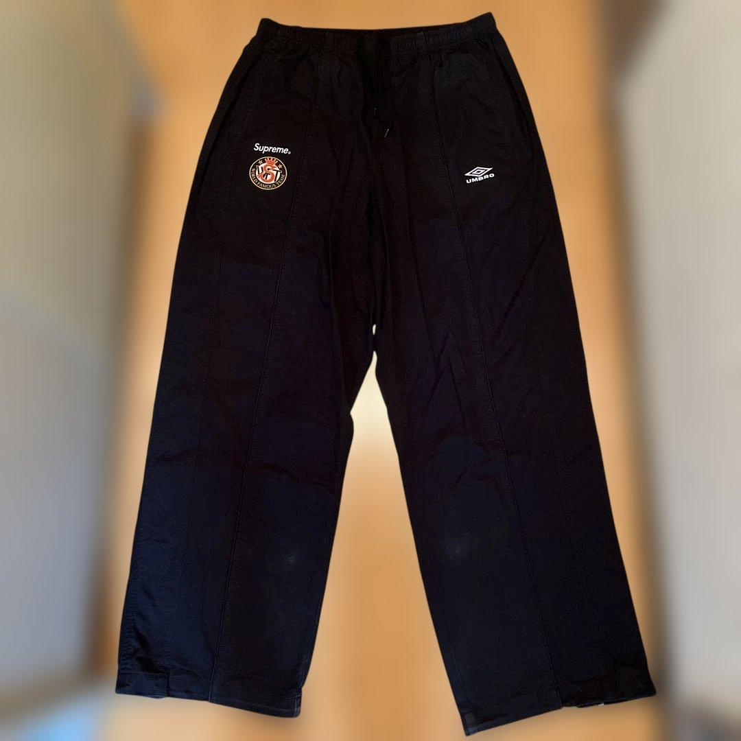Supreme × Umbro トラックパンツ