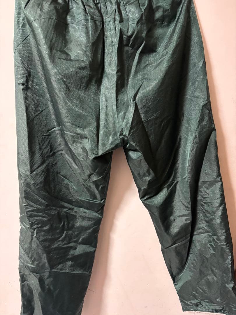 【希少】ラスト一品　ヨネックス ダークグリーン テニスパンツ