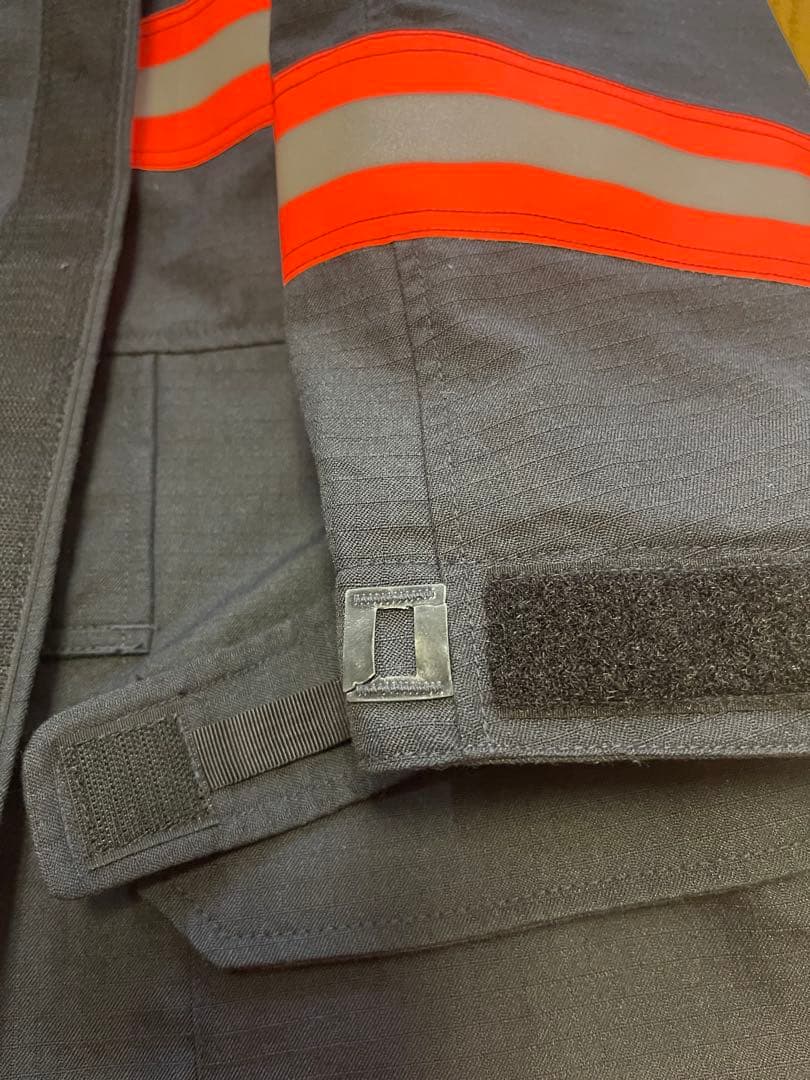 【期間限定値引き】デサント正規品　防火衣ジャケット/Mサイズ消防服