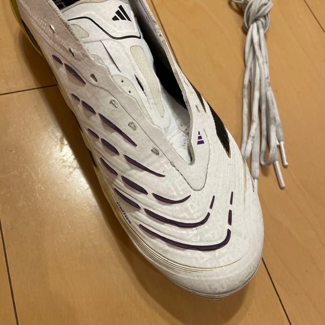 アディダス　プレデターエリートHG.AG