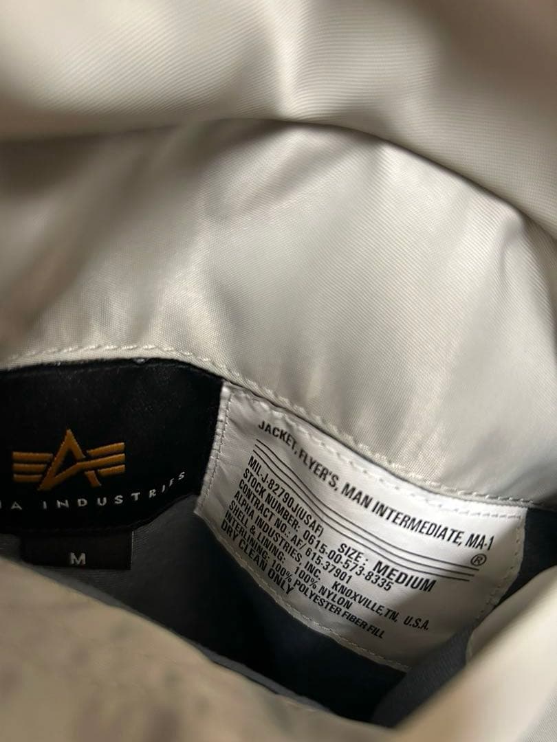アルファインダストリーズ MA-1 フライトジャケット Mサイズ ライトグレー