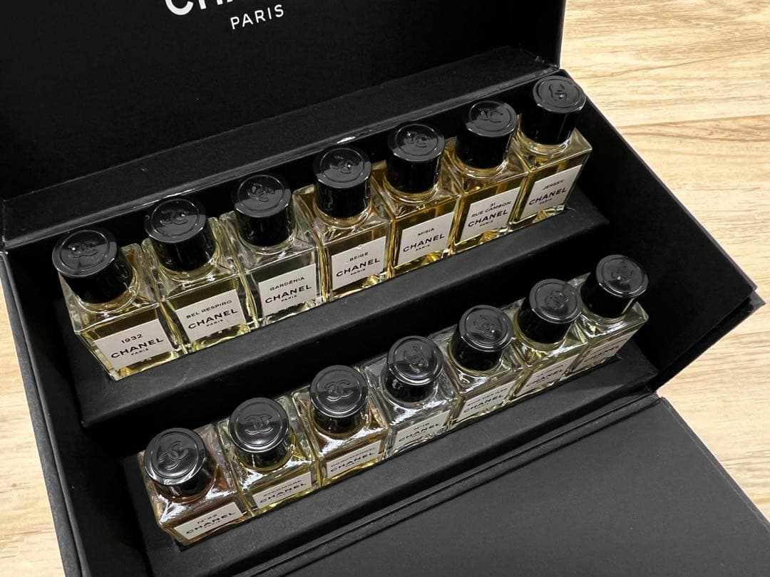 CHANEL レ ゼクスクルジフ ドゥ シャネル 香水 4ml 14本セット