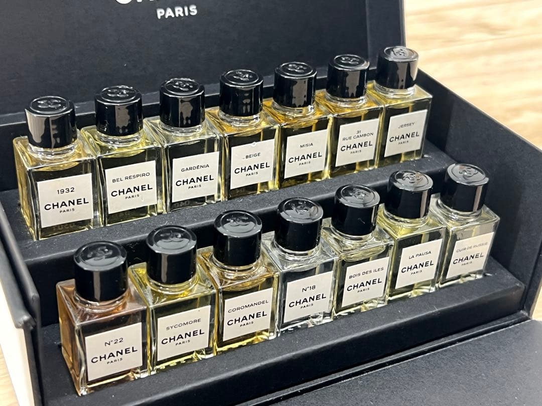 CHANEL レ ゼクスクルジフ ドゥ シャネル 香水 4ml 14本セット