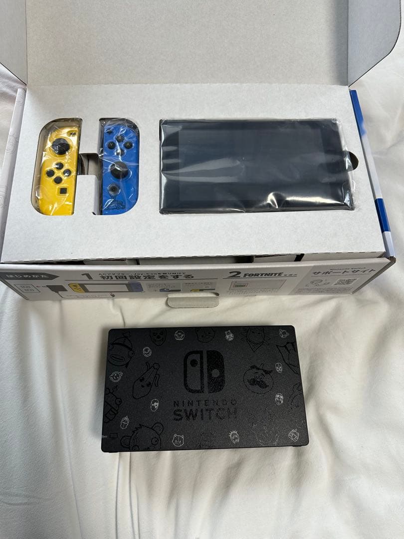 Nintendo Switch フォートナイトSpecialセット　プロコン付き