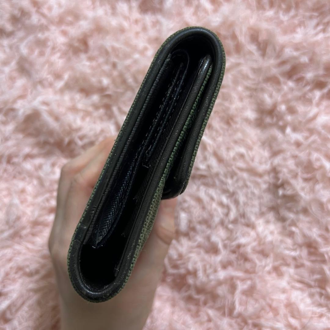 ルイヴィトン　財布　ポルトトレゾール　インターナショナル モノグラム　カーキ